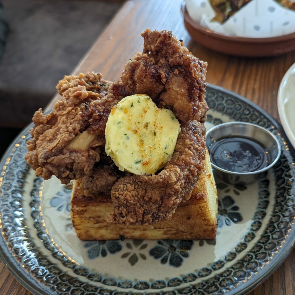 Featured image of Supernova Cafe's Fried Chicken French Toast